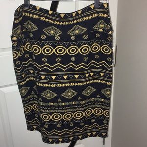Lularoe Cassie NWT (L)